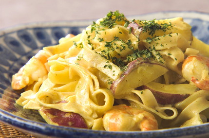 おさつのカレーパスタ