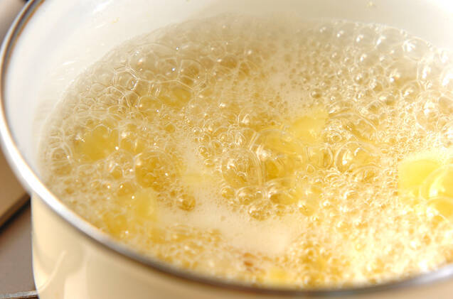 ニンニク風味の粉ふきイモの作り方の手順3