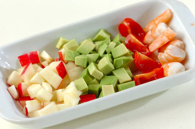 エビとアボカドのサラダの作り方の手順1