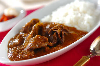 隠れ野菜の煮込まず本格ビーフカレー