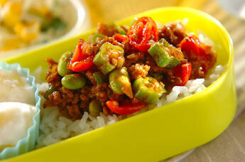 夏野菜ドライカレー