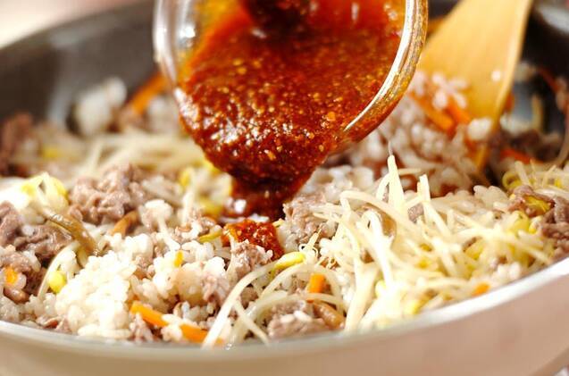 ビビンバチャーハンの作り方の手順9