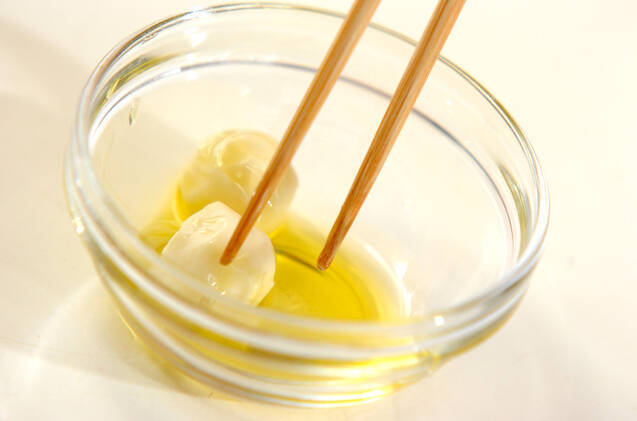 バジルチーズボールの作り方の手順1