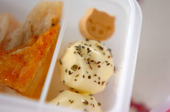 バジルチーズボール