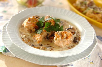 手羽元とレンズ豆の煮込み