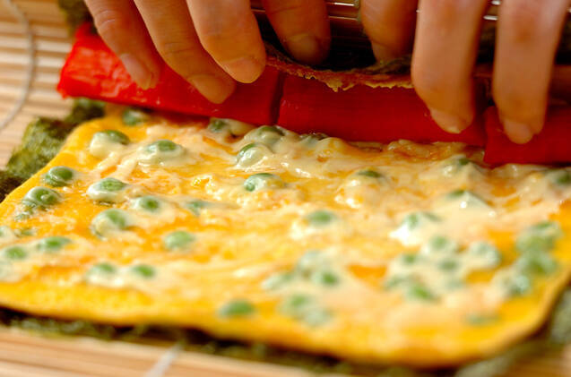 卵のカニカマ巻きの作り方の手順3