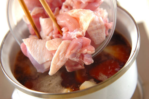 ごはんがすすむ 里芋と鶏肉のシンプル煮の作り方の手順4