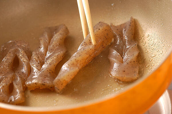 コンニャクの梅おかかの作り方の手順3