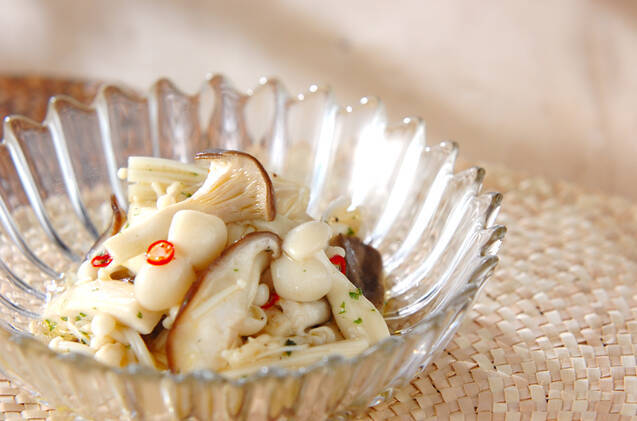 キノコのレンジマリネ