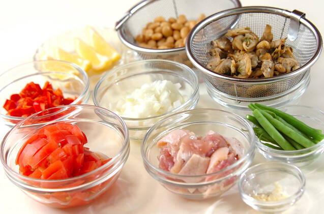 鶏と大豆のパエリアの作り方の手順2