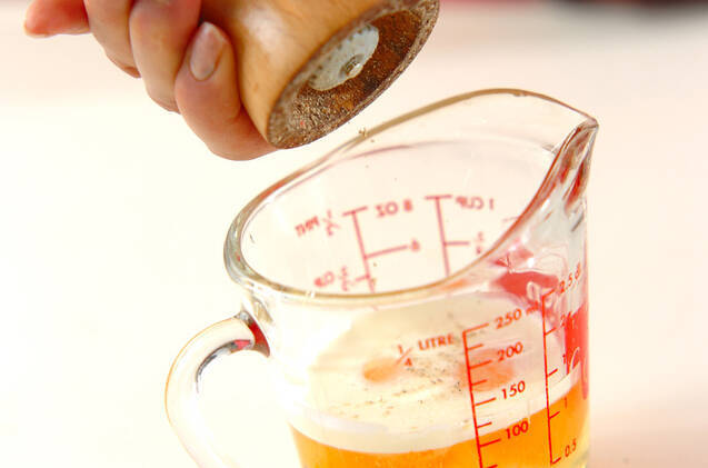 シャキシャキモヤシ炒めオムレツの作り方の手順2