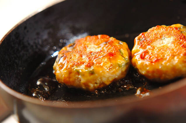 柔らかくてジューシー 豆腐ハンバーグ 15分で完成 お弁当にもおすすめの作り方の手順3