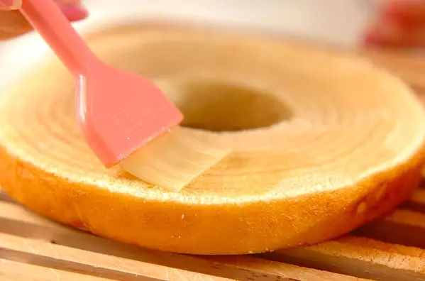 バウムクーヘンケーキの下準備3