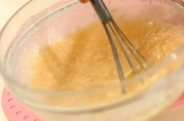 ふわふわ!山芋のお焼き 簡単人気レシピ by杉本 亜希子さんの作り方1