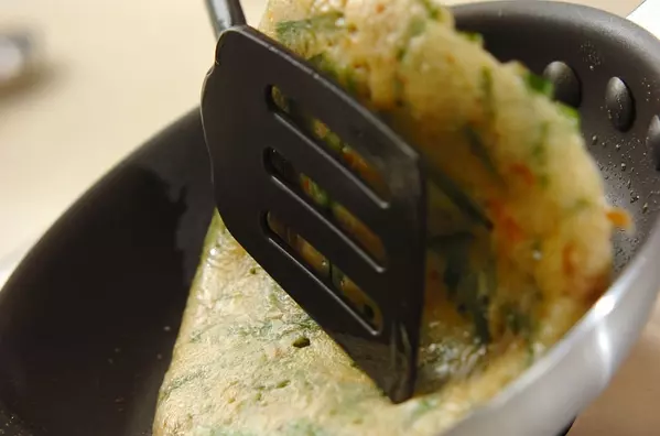 ふわふわ!山芋のお焼き 簡単人気レシピ by杉本 亜希子さんの作り方3