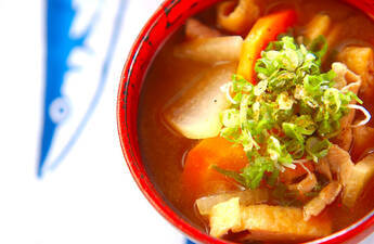 寒い日に！定番豚汁