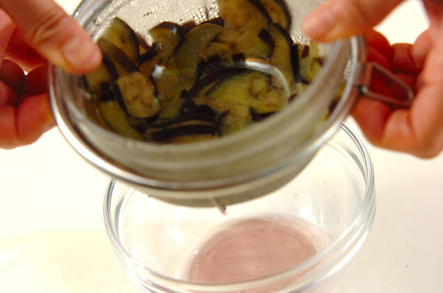 ナスのゴマ和えの作り方の手順6