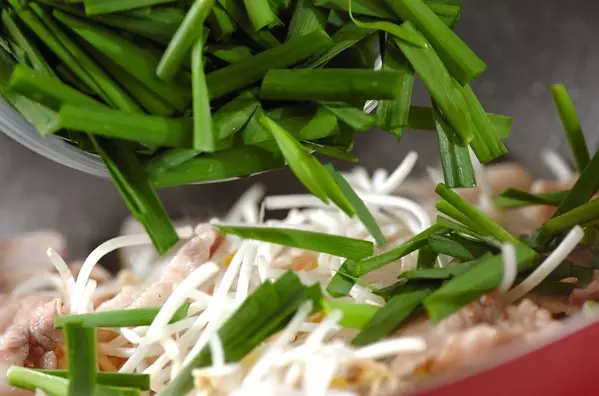 塩豚炒め丼の作り方1