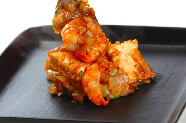 エビと厚揚げのチリ炒めの作り方の手順8