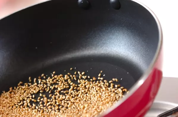 ドレッシングが決め手!鶏ささみの春雨サラダの下準備6