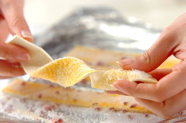 桜スティックパイの作り方の手順2