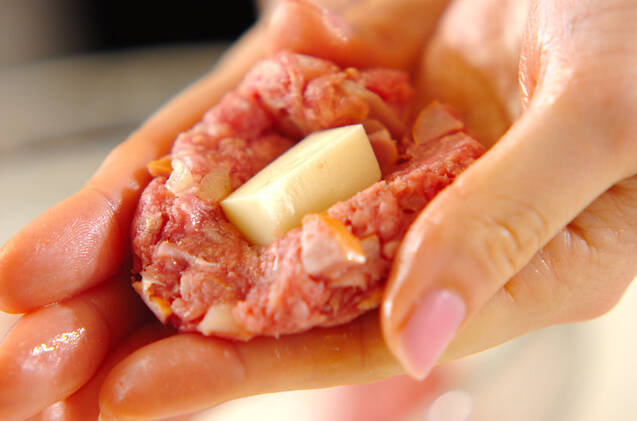 ミートボールのトマト煮込みの作り方の手順1