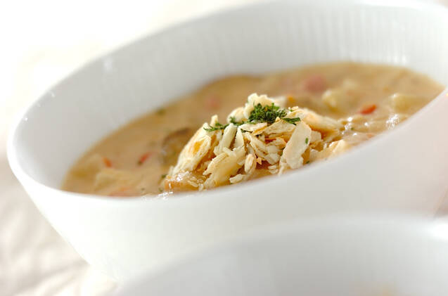 アサリのチャウダーマンハッタン風