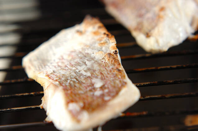 旨み濃厚！切り身で簡単鯛めしの作り方の手順4