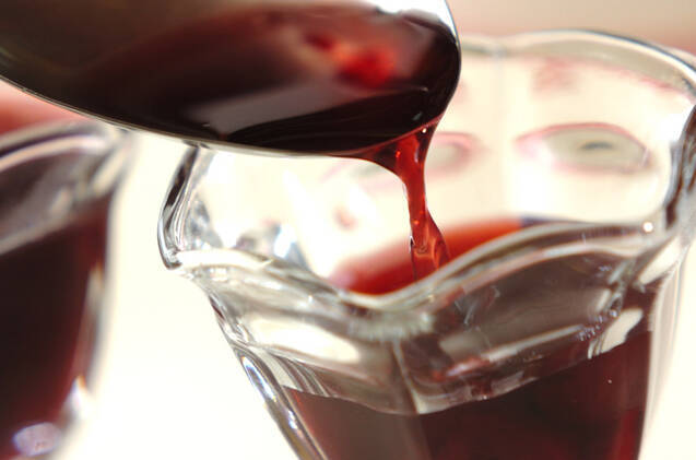 ダークチェリーヨーグルトのせゼリーの作り方の手順3