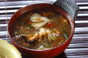 ナメコのみぞれ汁