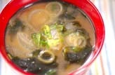 玉ネギの夏みそ汁