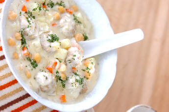 ミートボールクリーム煮