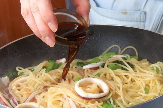 イカと小松菜スパゲティの作り方の手順7