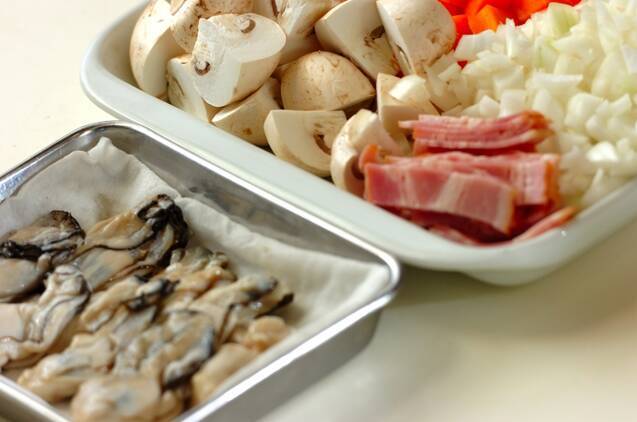 カキとサツマイモのチャウダーの作り方の手順2