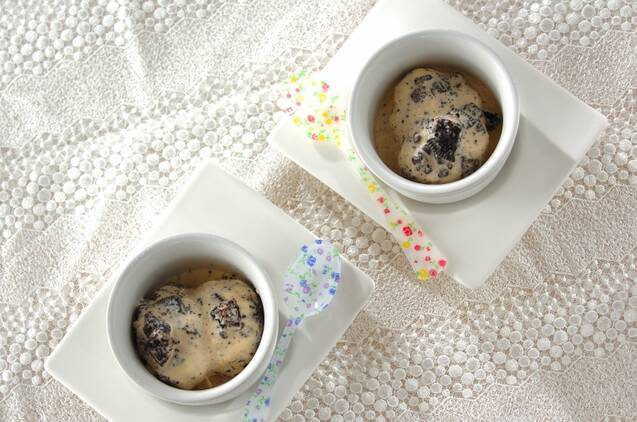 クリームサンドクッキーアイスクリーム