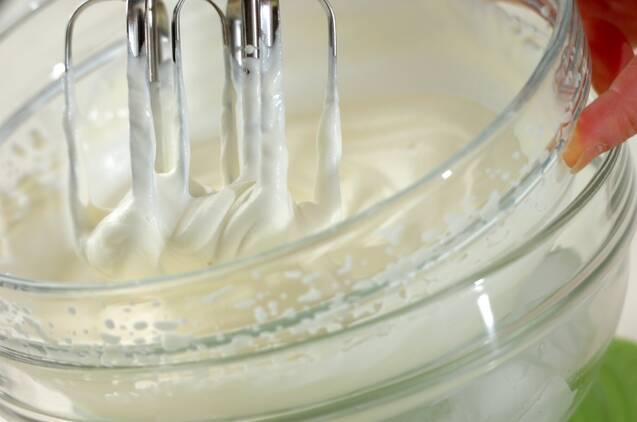 イチゴのアイスクリームの作り方の手順2