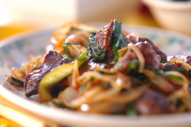 レバーと野菜の炒め物