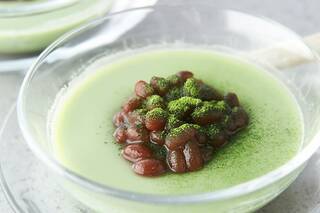 抹茶牛乳ゼリーあずき添