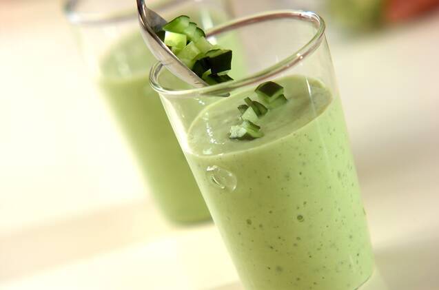 緑のガスパチョの作り方の手順2