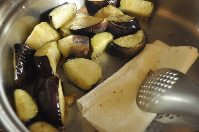 レバーとナスのみそ炒めの作り方の手順5