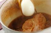 味しみしみ！豚ロース とゆで卵の煮ものの作り方4
