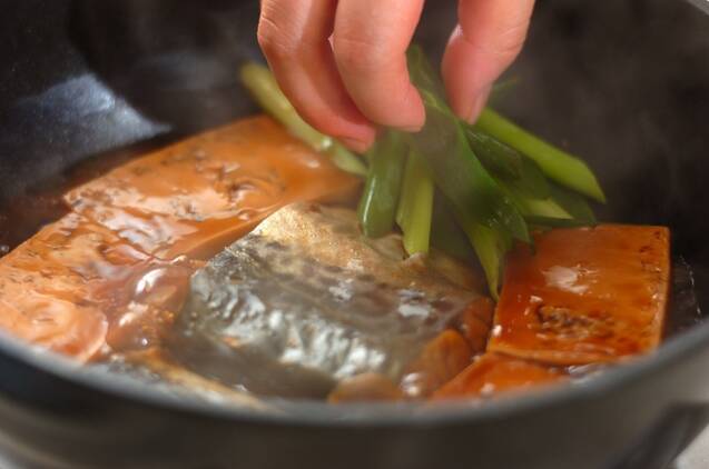 煮魚の作り方の手順3