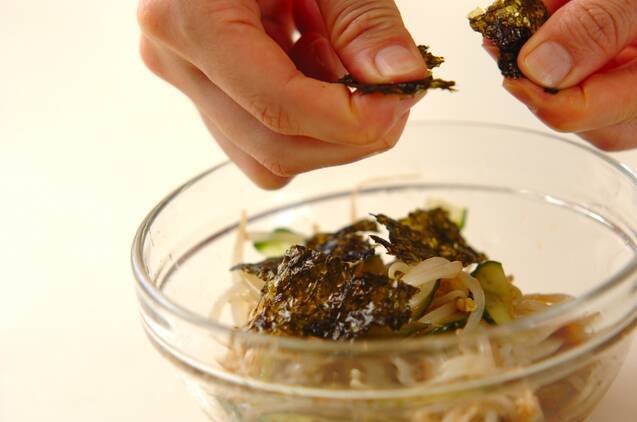 モヤシとキュウリの海苔和えの作り方の手順4