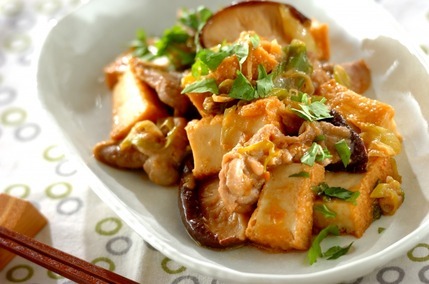 厚揚げと豚肉の練りみそ炒め