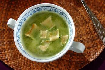 スパイシーホウレン草ポタージュ