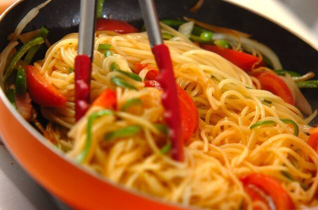 フワトロ卵のナポリタンの作り方の手順4