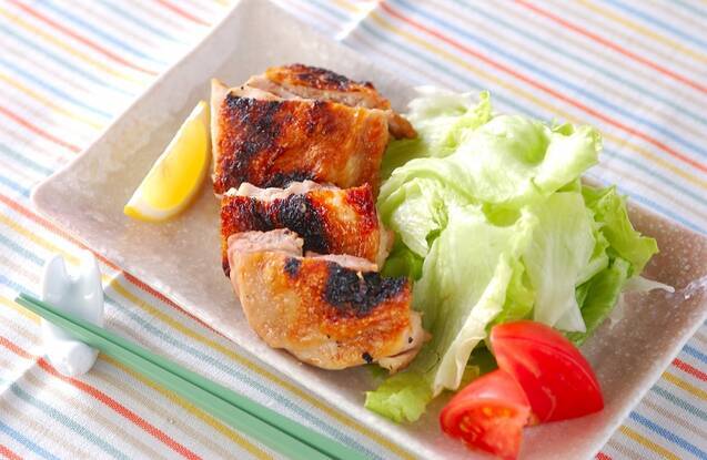 鶏もも肉のグリル焼き