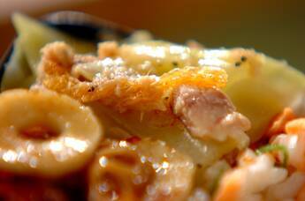 キャベツと桜エビのマリネ