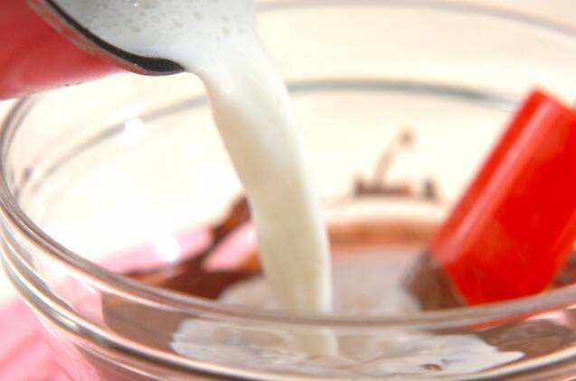 材料３つでできる！バレンタインチョコラスクの作り方の手順3