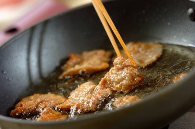 カリカリ豚サラダの作り方の手順3